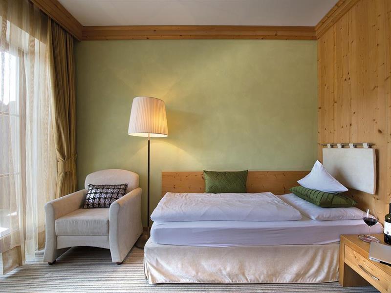 Hotel Taubers Unterwirt Aktiv & Vitalhotel Velturno